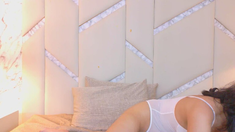 IrisVelasco's Streamate show and profile