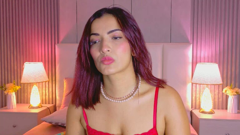 RafaellaCaruso's Streamate show and profile