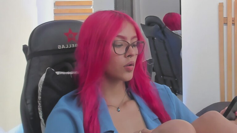 KristensClark's Streamate show and profile