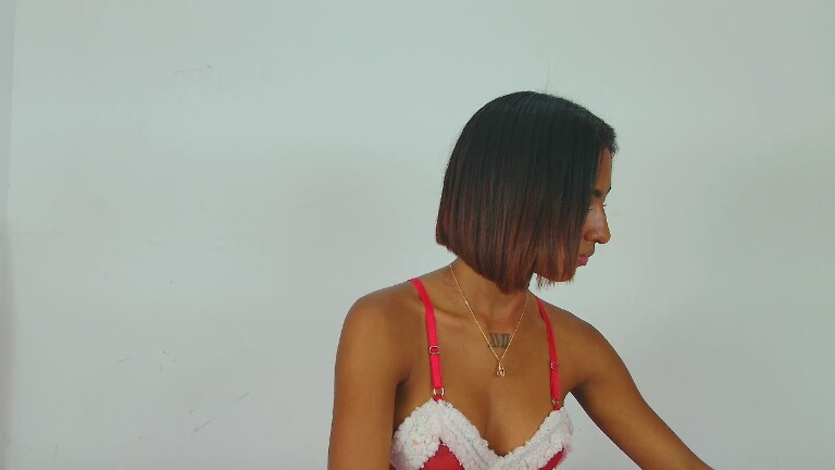 MiaCarther's Streamate show and profile