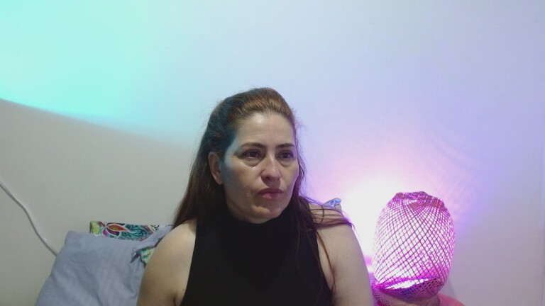 DayanHanks's Streamate show and profile