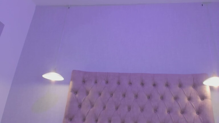 Alicia_Evans's Streamate show and profile