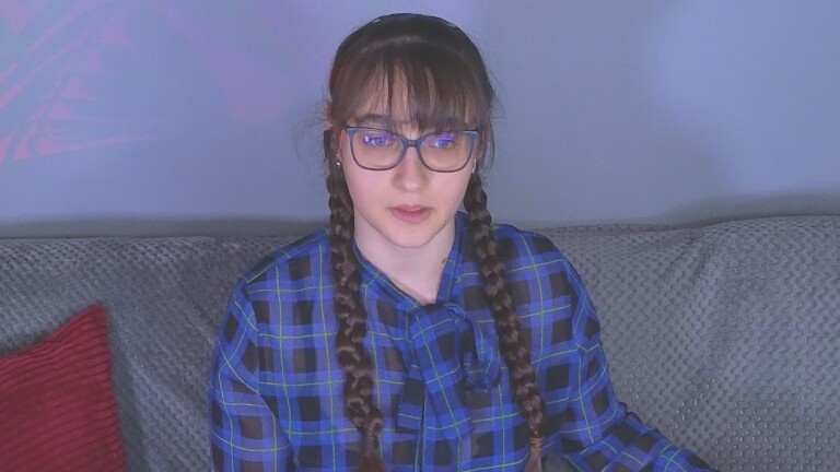 TessaDoll's Streamate show and profile