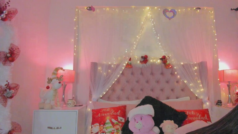 AlexandraWinterr's Streamate show and profile