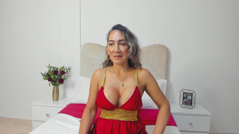 MaliaDavis's Streamate show and profile
