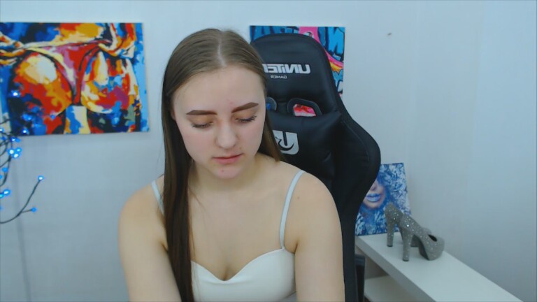 ArinaBelly's Streamate show and profile