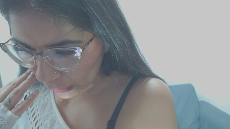 LunaDumont's Streamate show and profile