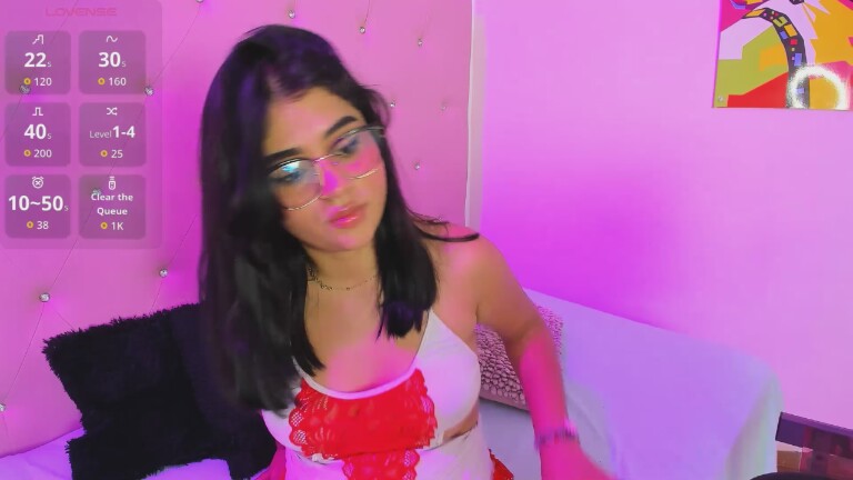 mila_quin's Streamate show and profile