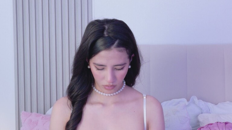 JohanaPiero's Streamate show and profile