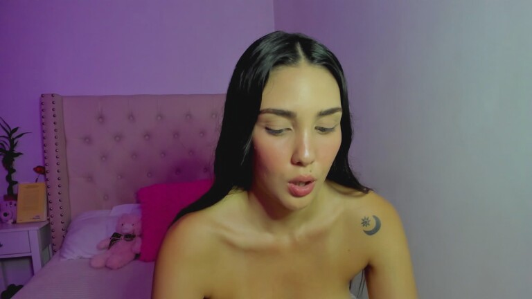 SoyLili's Streamate show and profile