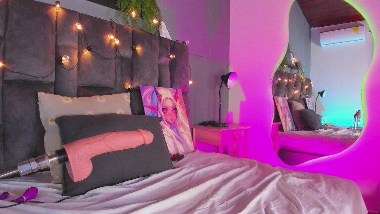 AmbarHiills's Streamate show and profile