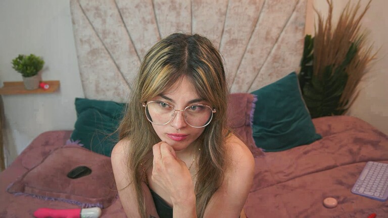 IamAbbi's Streamate show and profile