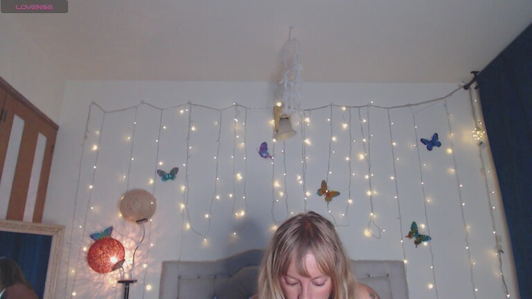 EmaColeman's Streamate show and profile