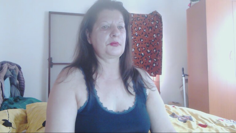 ExtasyMature's Streamate show and profile