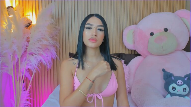 HemmaThompsonn's Streamate show and profile