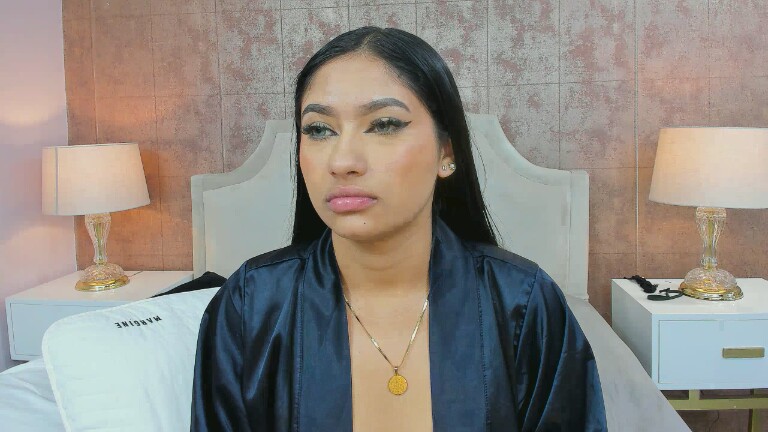 KhloeWonders's Streamate show and profile