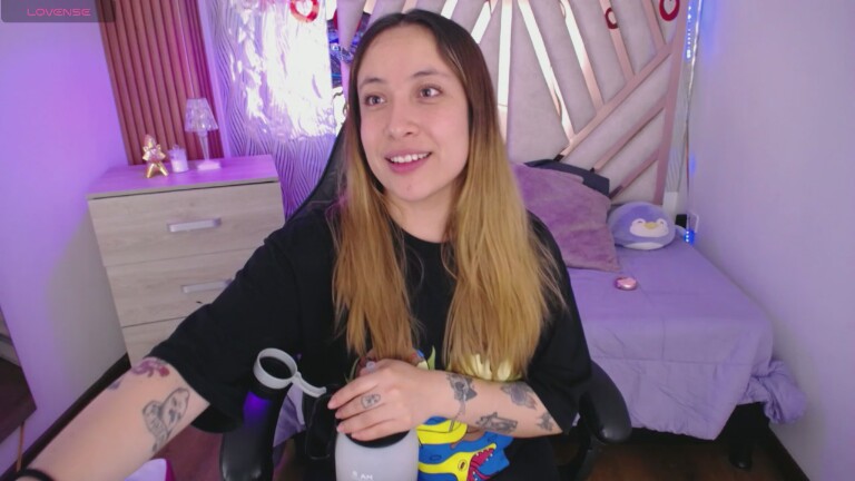 NyxAndria's Streamate show and profile