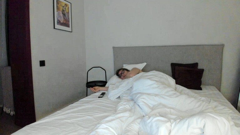 xxNATxxX's Streamate show and profile