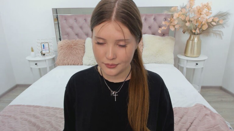 LollaDolla's Streamate show and profile