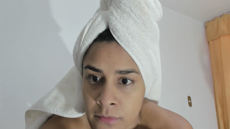 Alisonn_love's Streamate show and profile