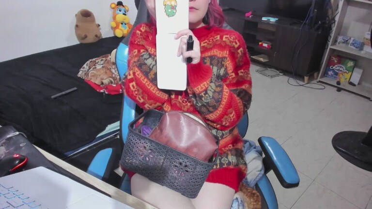 Red_Pandemonium's Streamate show and profile