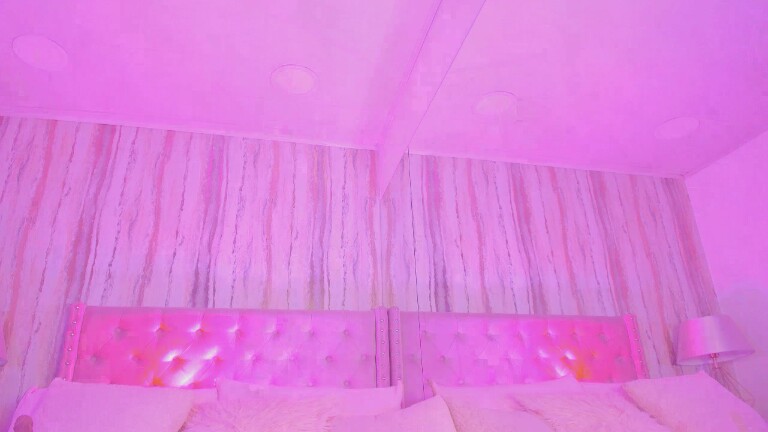 VeronicaFoster's Streamate show and profile