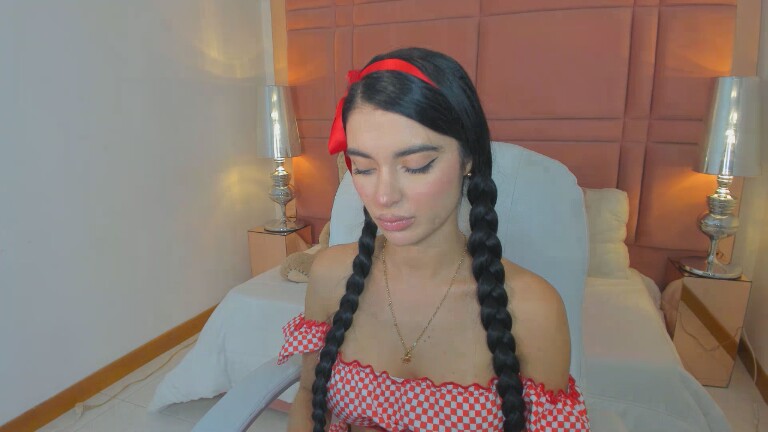 Sussan_White's Streamate show and profile