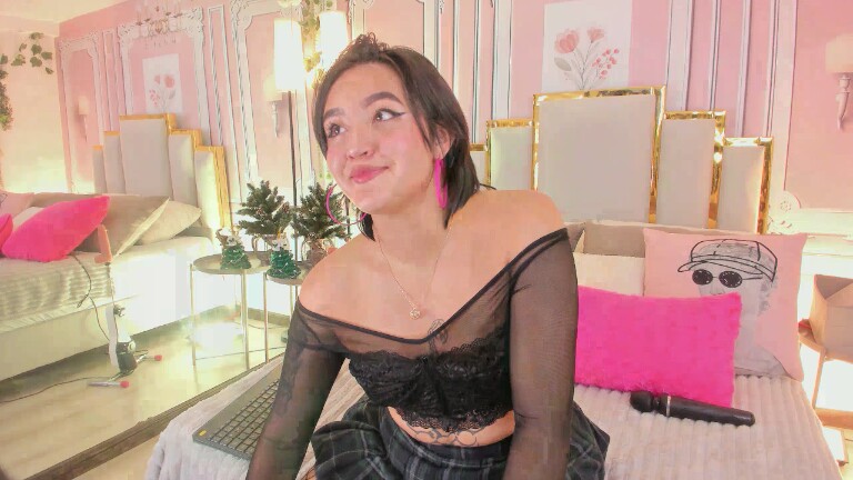 NaraSuarez's Streamate show and profile