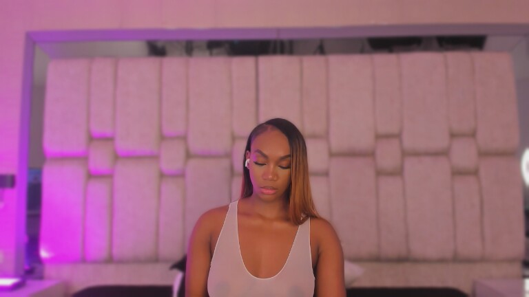 ChaynnaCooper's Streamate show and profile