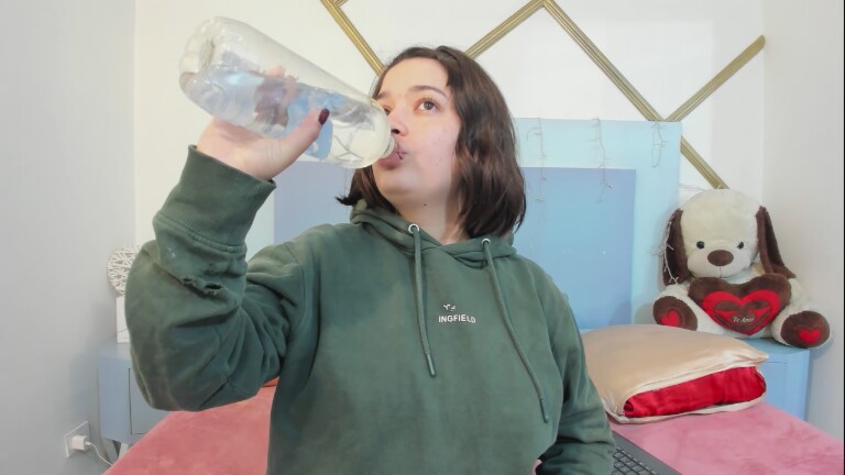 AnikkaFleur's Streamate show and profile