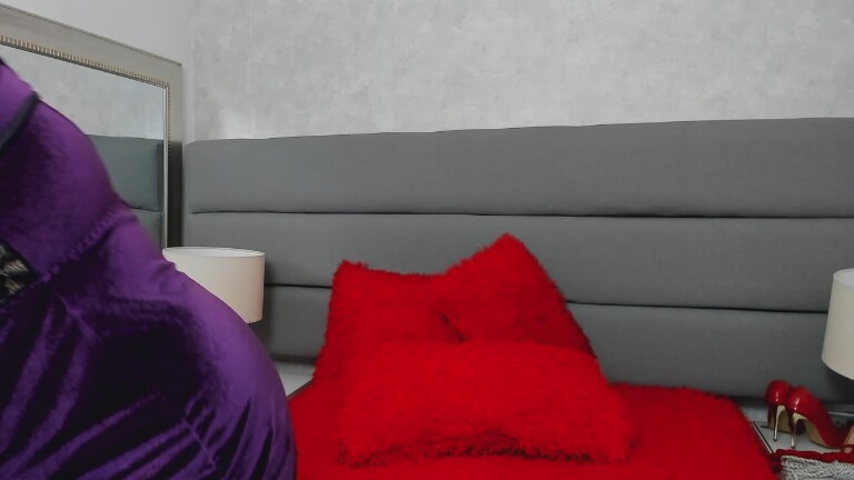 Millyjohnson's Streamate show and profile