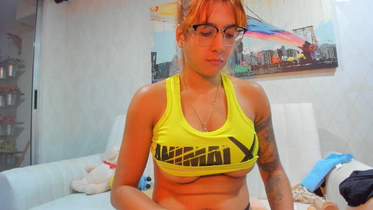 NattalieFox's Streamate show and profile