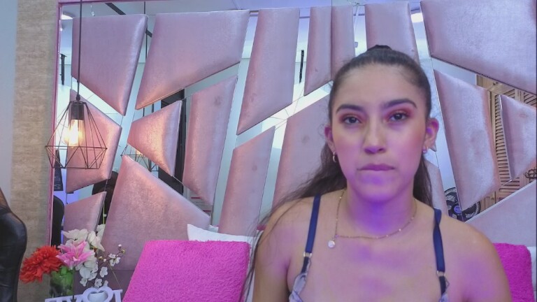 AbbyBenet's Streamate show and profile