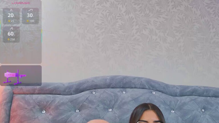 ZafiroClean's Streamate show and profile