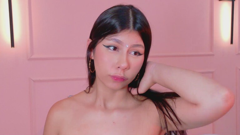 littleezoee's Streamate show and profile