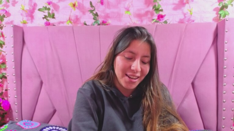 AlyyBrown's Streamate show and profile