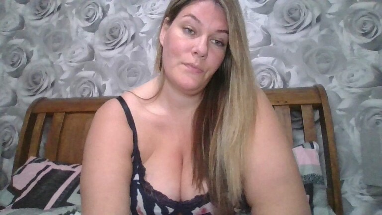 BabyCakesUK's Streamate show and profile