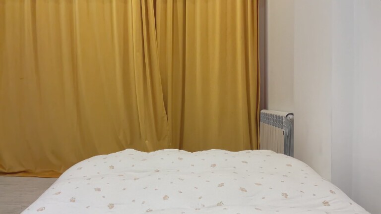 anora_sunny's Streamate show and profile