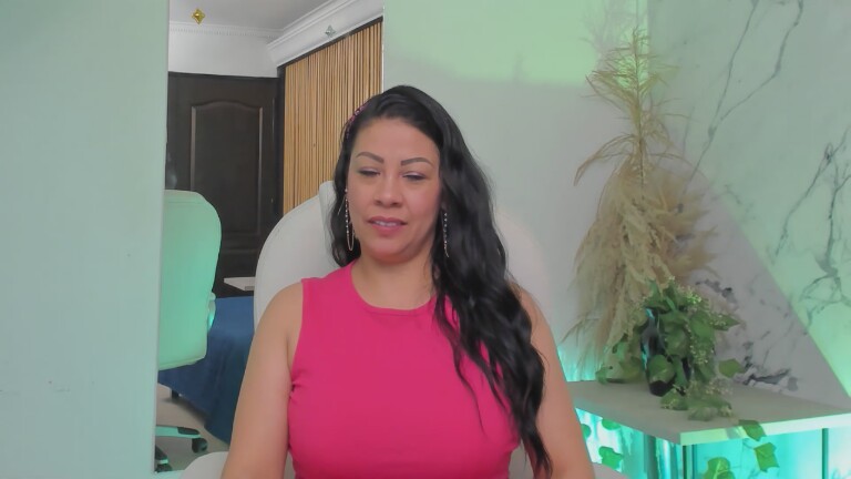 ViolettaThonsomS's Streamate show and profile