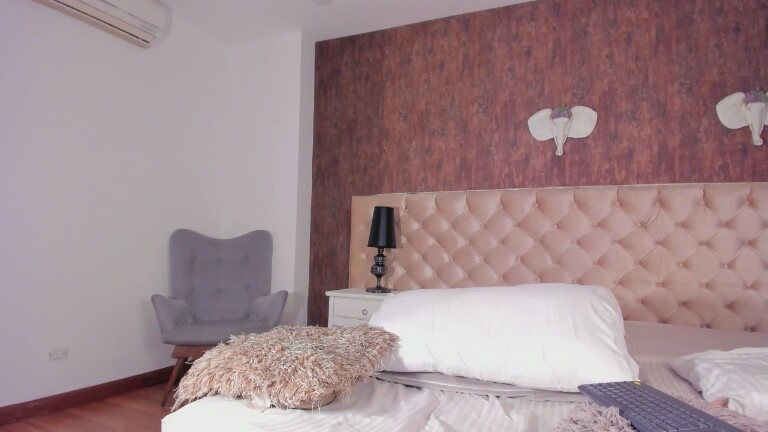 DaimondJohnson's Streamate show and profile