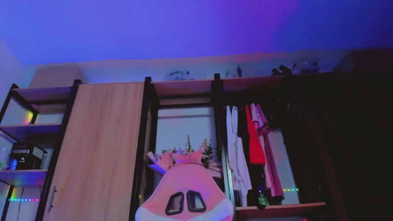 KhloePayton's Streamate show and profile