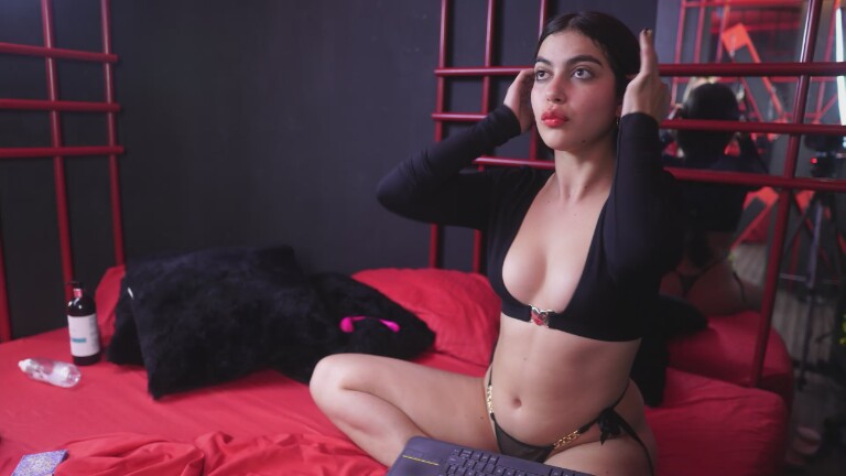 ArlynCastro's Streamate show and profile
