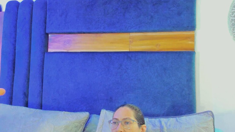 AndromedaGeek's Streamate show and profile