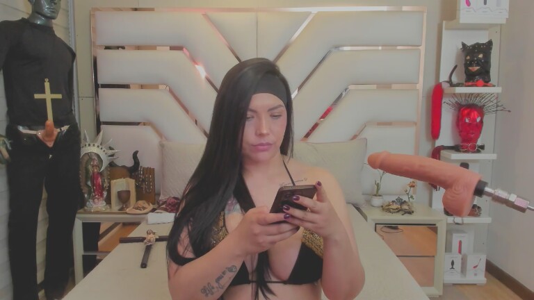 NikolleWilliams's Streamate show and profile