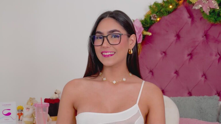 NinnaCrawford's Streamate show and profile
