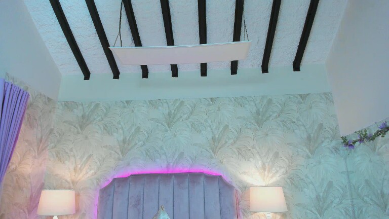 KoralDaviss's Streamate show and profile