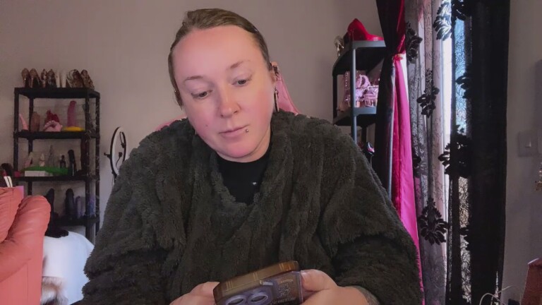 GoddessKisica's Streamate show and profile