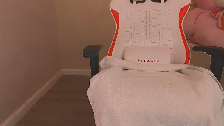 AngelAsia's Streamate show and profile