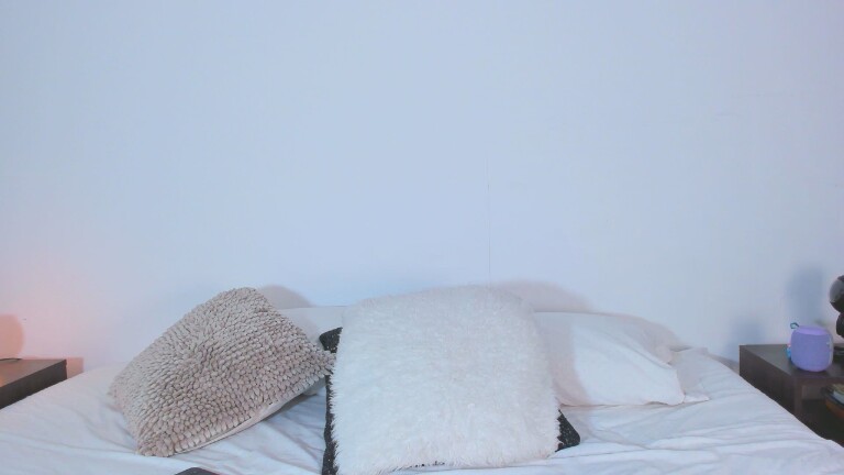 StephanyGray's Streamate show and profile