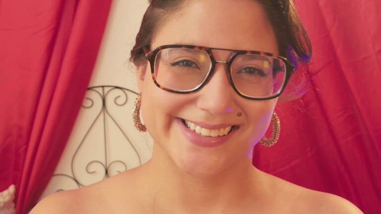 HaileyBunny_18's Streamate show and profile